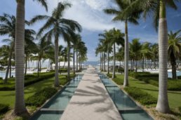 Casa Marina Resort Hotel hecho con azulejos de Estudio Cerámico